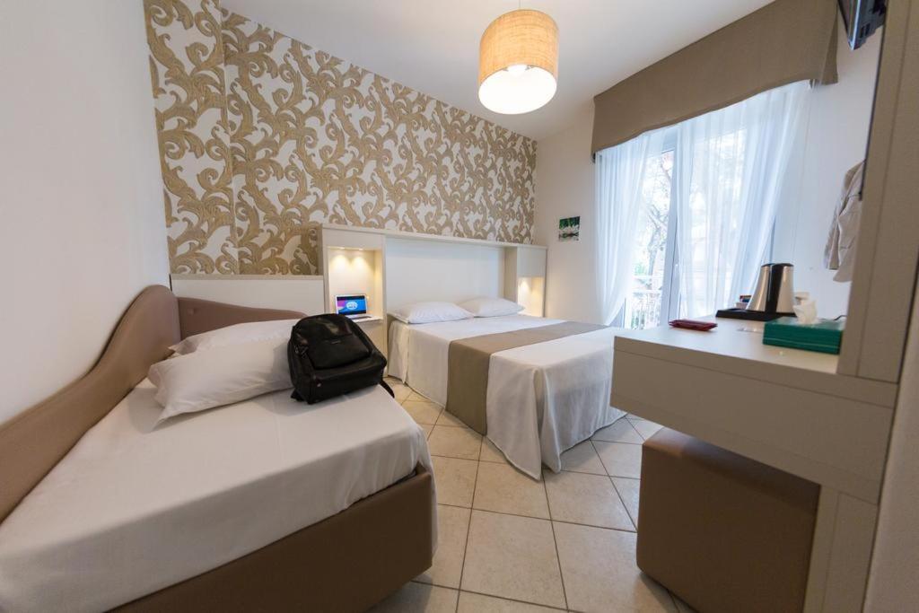 Hotel San Marco ميلانو ماريتيما المظهر الخارجي الصورة
