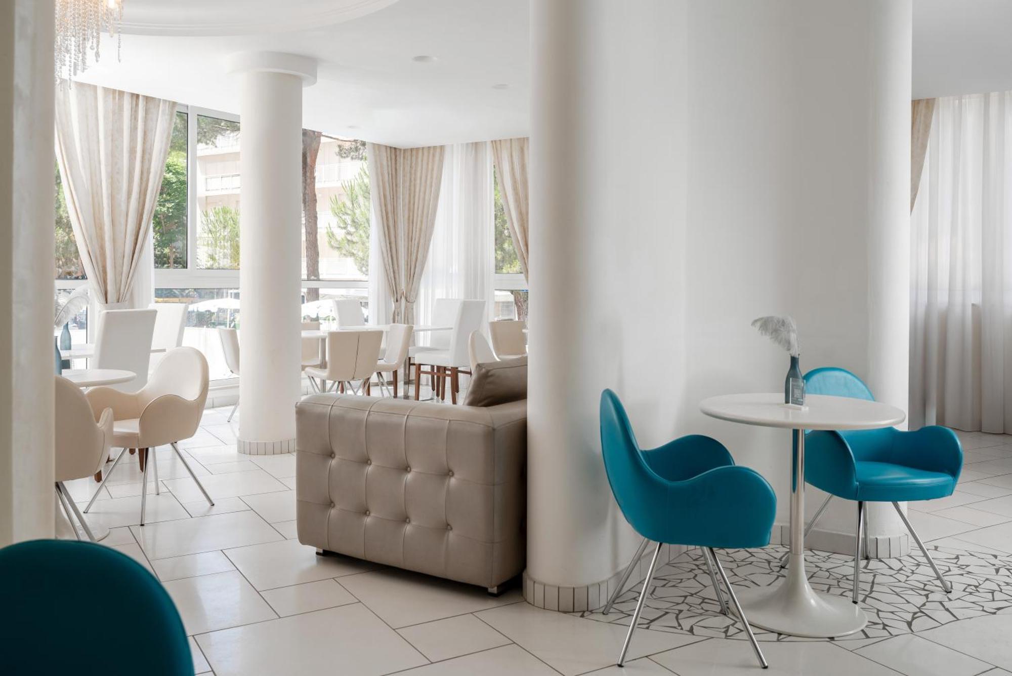 Hotel San Marco ميلانو ماريتيما المظهر الخارجي الصورة