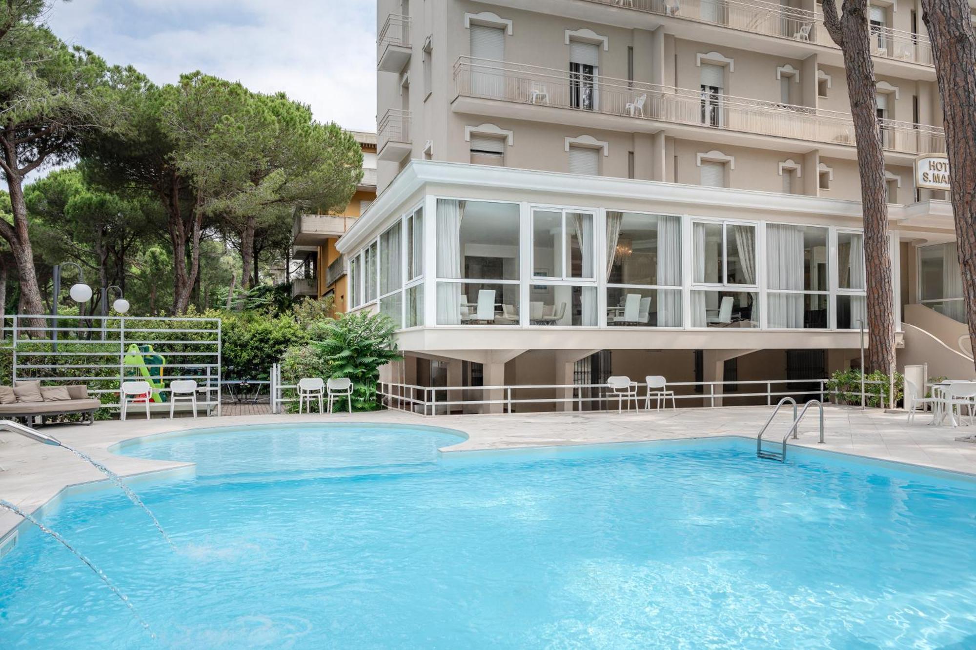 Hotel San Marco ميلانو ماريتيما المظهر الخارجي الصورة